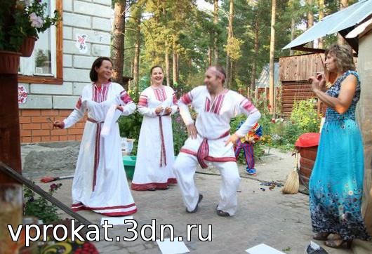 Русский народный женский костюм в прокат, категория: разное