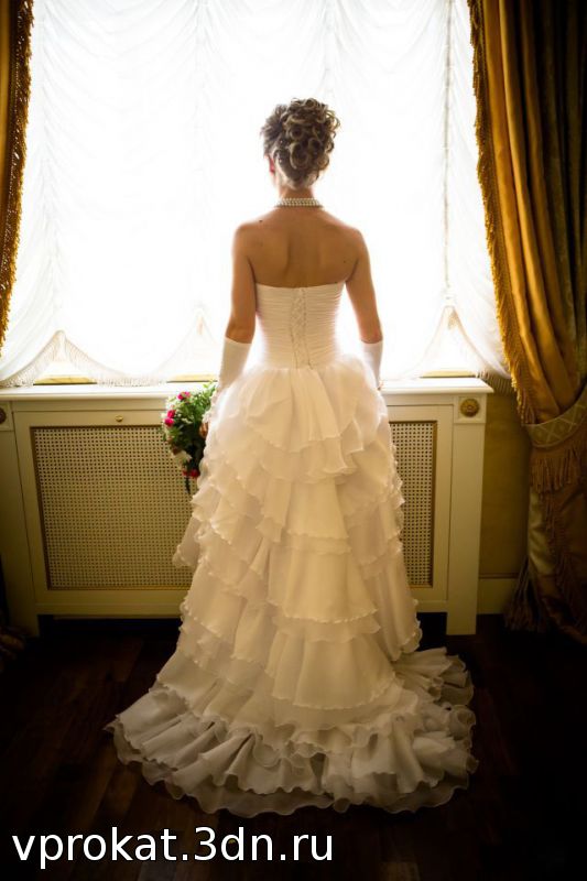 Свадебное платье в прокат, категория: для свадьбы
